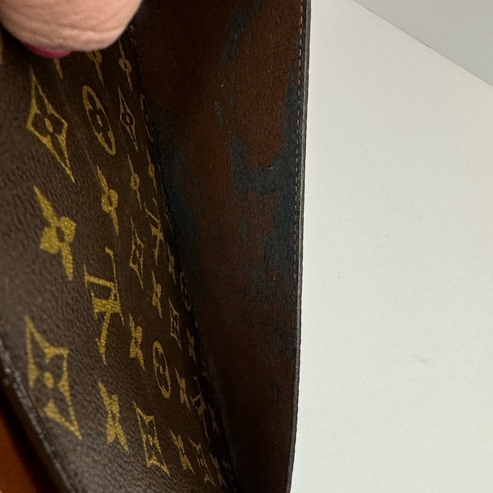 Louis Vuitton Homme Clutch - Picture 12 of 12
